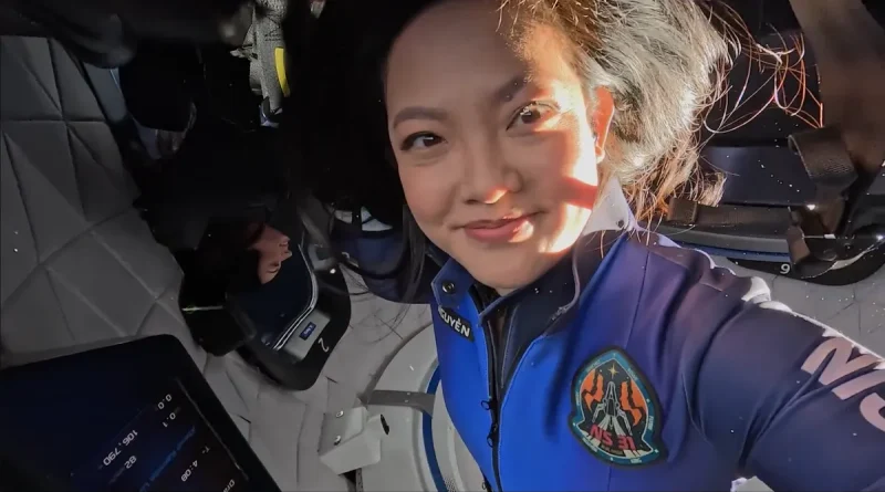 Amanda Nguyen space journey in space