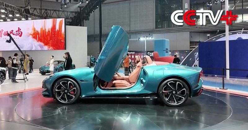 Smart driving becomes new front in China car battle